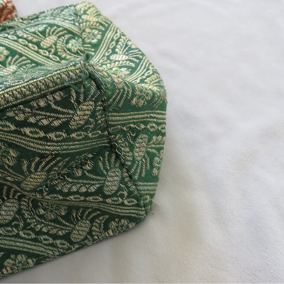 Sarah Shaw Green Red Metallic Small Tote Bag - Picture 8 of 9